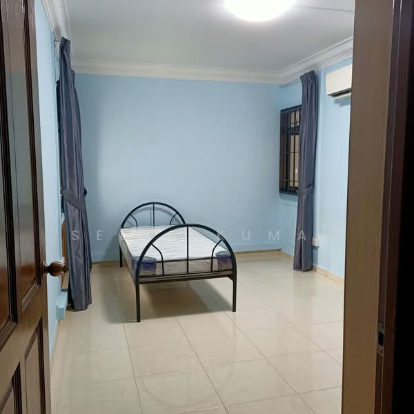186D Rivervale Drive, 186D Rivervale Drive, 3 Bedrooms, 1,300 sqft, HDB Flat For Sale, by Selva Kumar, 500225380 - Bedroom - PropertyGuru.com.sg