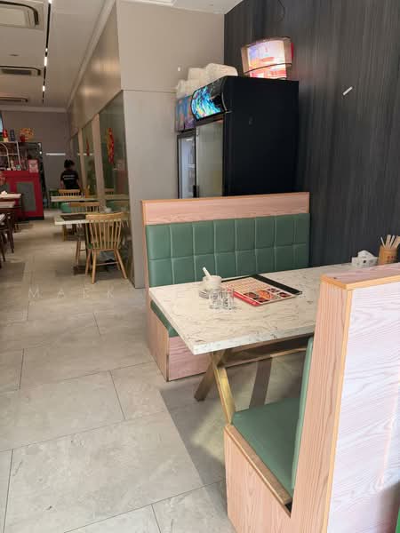 For Rent Geylang Road Level 1 Ground Floor F&B Restaurant Unit, 582 Geylang Road, 1,268 sqft, Food & Beverage For Rent, by Mark Yeo (杨复中), 500225388 - Interior - CommercialGuru.com.sg