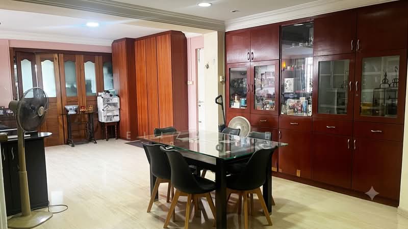 606 Choa Chu Kang Street 62, 606 Choa Chu Kang Street 62, 4 Bedrooms, 149 sqft, HDB Flat For Sale, by Eliza See, 500225392 - Dining Room - PropertyGuru.com.sg