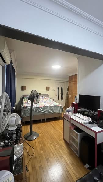 606 Choa Chu Kang Street 62, 606 Choa Chu Kang Street 62, 4 Bedrooms, 149 sqft, HDB Flat For Sale, by Eliza See, 500225392 - Bedroom - PropertyGuru.com.sg