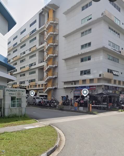 Pioneer Point, 5 Soon Lee Street, Boon Lay / Jurong / Tuas, 1,066 sqft, Factory / Workshop (B2) For Sale, by Dorothy Chua, 500225402 - Exterior - CommercialGuru.com.sg