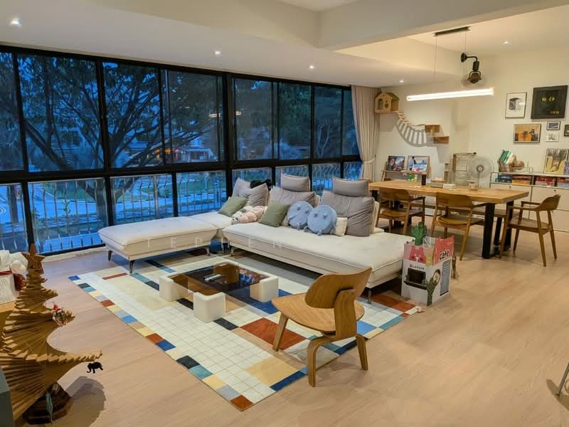 33 Sembawang Road photo 2