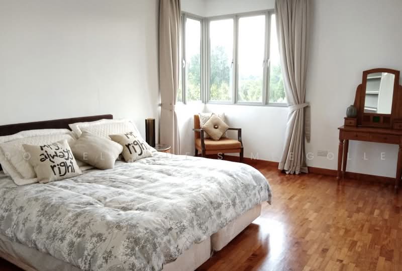 Nassim Regency, 37 Nassim Road, 3 Bedrooms, 2,056 sqft, Apartment For Rent, by Rochelle De S Meegolle, 500225409 - Bedroom - PropertyGuru.com.sg