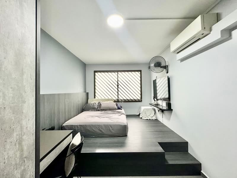 823 Jurong West Street 81, 823 Jurong West Street 81, 4 Bedrooms, 1,302 sqft, HDB Flat For Sale, by Doreen Sea, 500225410 - Bedroom - PropertyGuru.com.sg