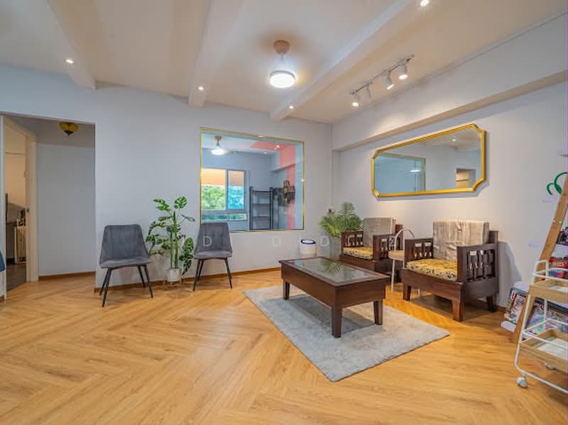 842H Tampines Street 82, 842H Tampines Street 82, 3 Bedrooms, 1,367 sqft, HDB Flat For Sale, by Didi Didi Z, 500225415 - Living Room - PropertyGuru.com.sg