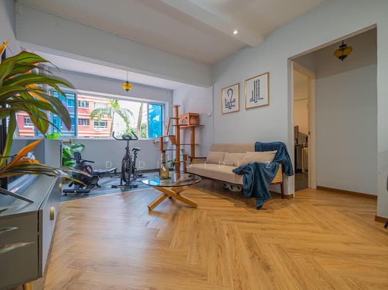 842H Tampines Street 82, 842H Tampines Street 82, 3 Bedrooms, 1,367 sqft, HDB Flat For Sale, by Didi Didi Z, 500225415 - Living Room - PropertyGuru.com.sg