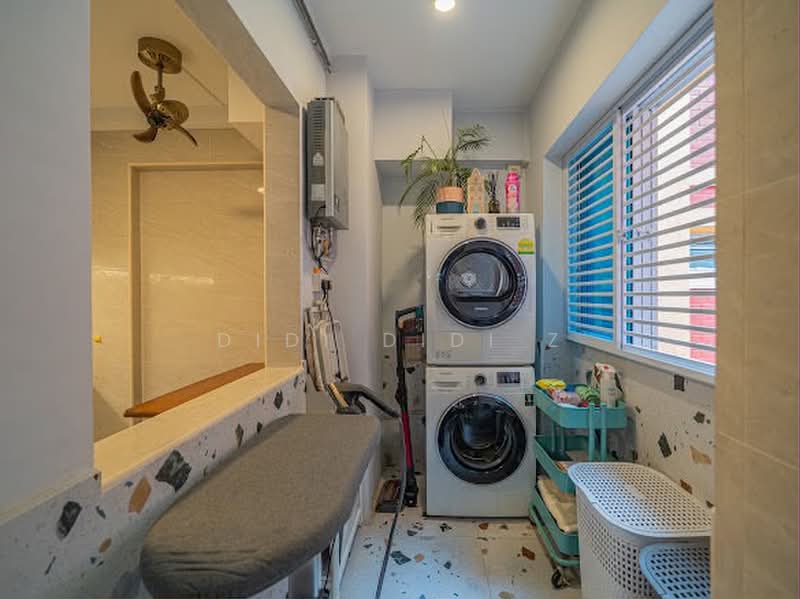 842H Tampines Street 82, 842H Tampines Street 82, 3 Bedrooms, 1,367 sqft, HDB Flat For Sale, by Didi Didi Z, 500225415 - Kitchen yard - PropertyGuru.com.sg