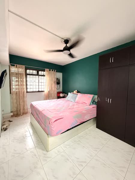 552 Woodlands Drive 44, 552 Woodlands Drive 44, 4 Bedrooms, 1,238 sqft, HDB Flat For Sale, by Ryan Danial, 500225421 - Bedroom - PropertyGuru.com.sg