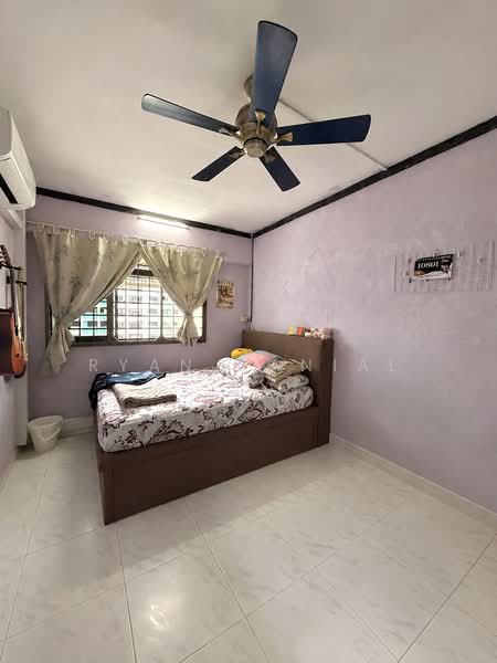 552 Woodlands Drive 44, 552 Woodlands Drive 44, 4 Bedrooms, 1,238 sqft, HDB Flat For Sale, by Ryan Danial, 500225421 - Bedroom - PropertyGuru.com.sg