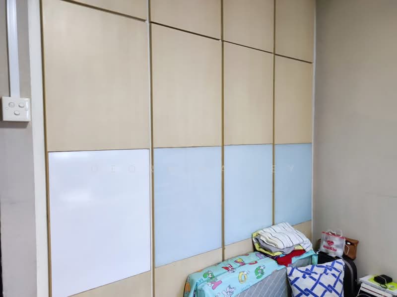 432 Clementi Avenue 3, 432 Clementi Avenue 3, Room Rental, 120 sqft, HDB Flat For Rent, by Georgina Tey, 500225424 - Interior - PropertyGuru.com.sg