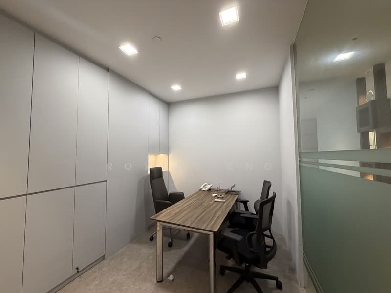 Midview City, 26 Sin Ming Lane, 1,432 sqft, Light Industrial (B1) For Sale, by Roxine Ang, 500225427 - Study - CommercialGuru.com.sg