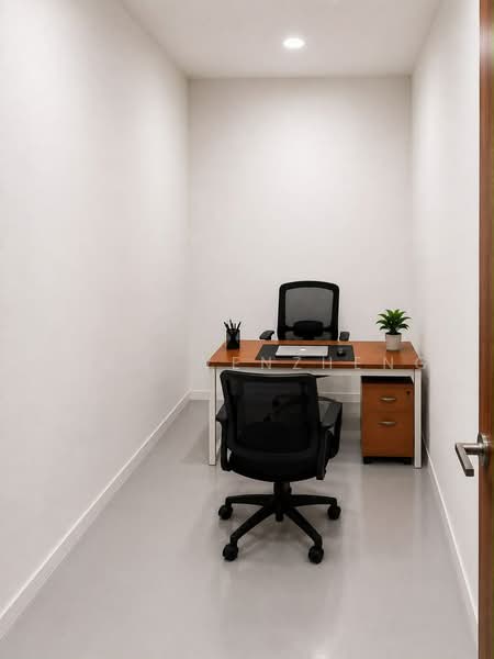 Toh Guan Centre, 21 Toh Guan Road East, 270 sqft, Factory / Workshop (B2) For Rent, by Liew Wenzheng, 500225436 - Study - CommercialGuru.com.sg