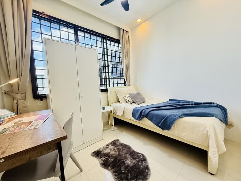 Botanic Gardens View, 1 Taman Serasi, Room Rental, 250 sqft, Apartment For Rent, by Florence Zheng Zhen, 500225444 - R4 Common SuperSingle - PropertyGuru.com.sg