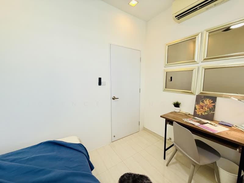 Botanic Gardens View, 1 Taman Serasi, Room Rental, 250 sqft, Apartment For Rent, by Florence Zheng Zhen, 500225444 - R4 Common SuperSingle - PropertyGuru.com.sg