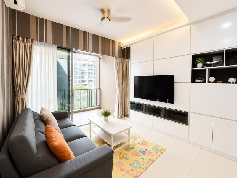 Seastrand, 3 Pasir Ris Link, 2 Bedrooms, 883 sqft, Condominium For Sale, by Chew Jennifer, 500225447 - Living Room - PropertyGuru.com.sg