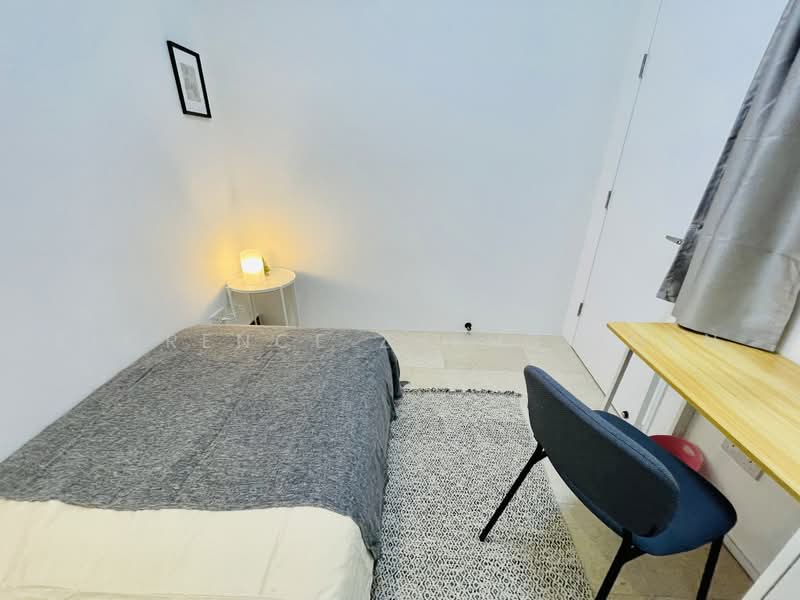 Aspen Heights, 261 River Valley Road, Room Rental, 150 sqft, Condominium For Rent, by Florence Zheng Zhen, 500225456 - R4 Common SuperSingle - PropertyGuru.com.sg