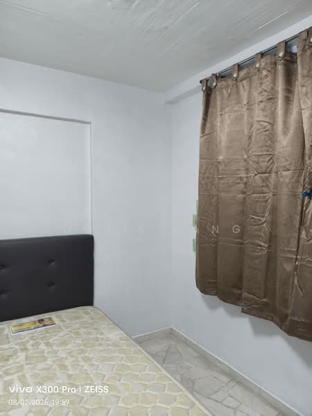 333 Bukit Batok Street 32, 333 Bukit Batok Street 32, Room Rental, 120 sqft, HDB Flat For Rent, by Doris Kang, 500225472 - Bedroom - PropertyGuru.com.sg