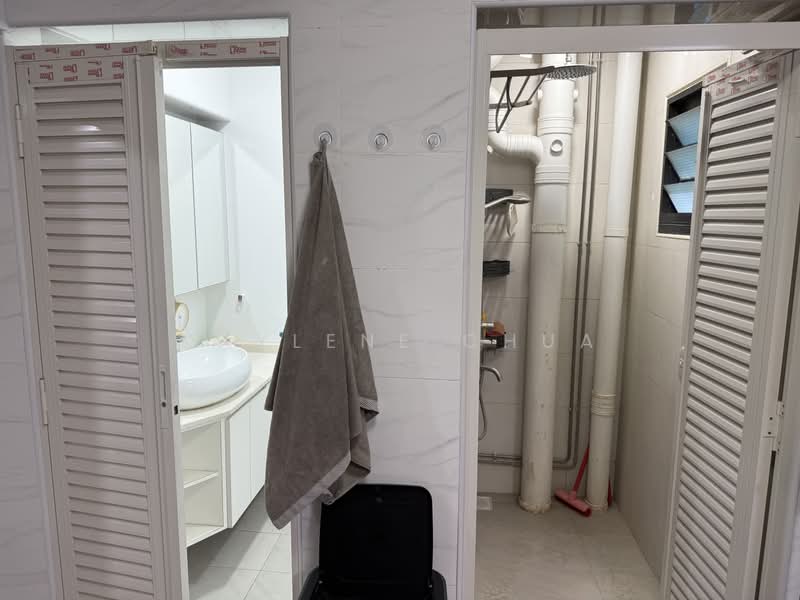 669C Jurong West Street 64, 669C Jurong West Street 64, Boon Lay / Jurong / Tuas, Room Rental, 100 sqft, HDB Flat For Rent, by Kaylene Chua, 500225473 - Bathroom - PropertyGuru.com.sg