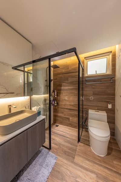 Rivervale Crest, 9 Rivervale Crescent, 3 Bedrooms, 1,195 sqft, Condominium For Sale, by Maisie Ng, 500225474 - Bathroom - PropertyGuru.com.sg