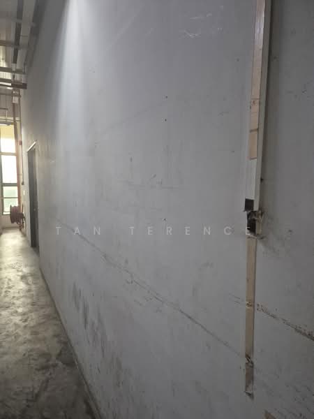 Mandai Industrial Building, 30 Mandai Estate, 1,603 sqft, Factory / Workshop (B2) For Sale, by Tan Terence, 500225483 - Corridor - CommercialGuru.com.sg