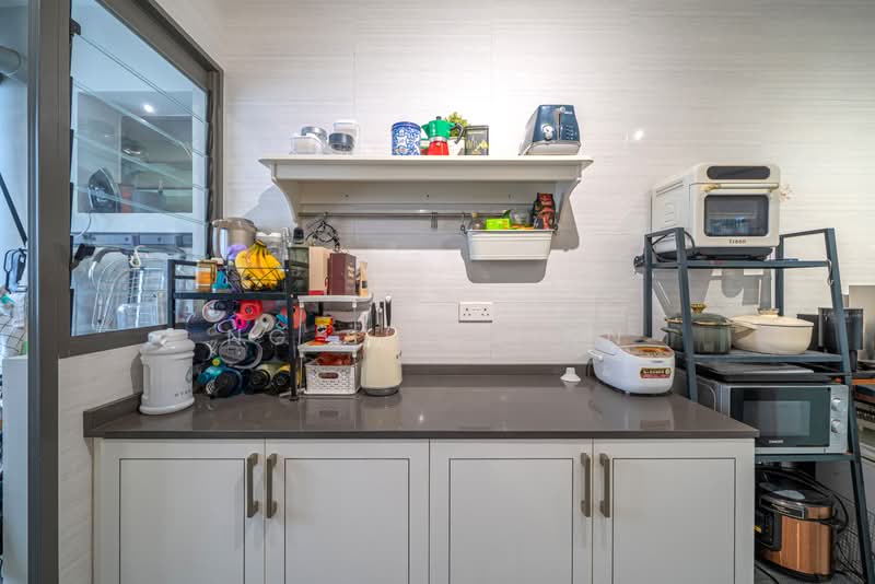 479B Yishun Street 42, 479B Yishun Street 42, 3 Bedrooms, 1,001 sqft, HDB Flat For Sale, by Ng Shi Xian, 500225495 - Kitchen - PropertyGuru.com.sg