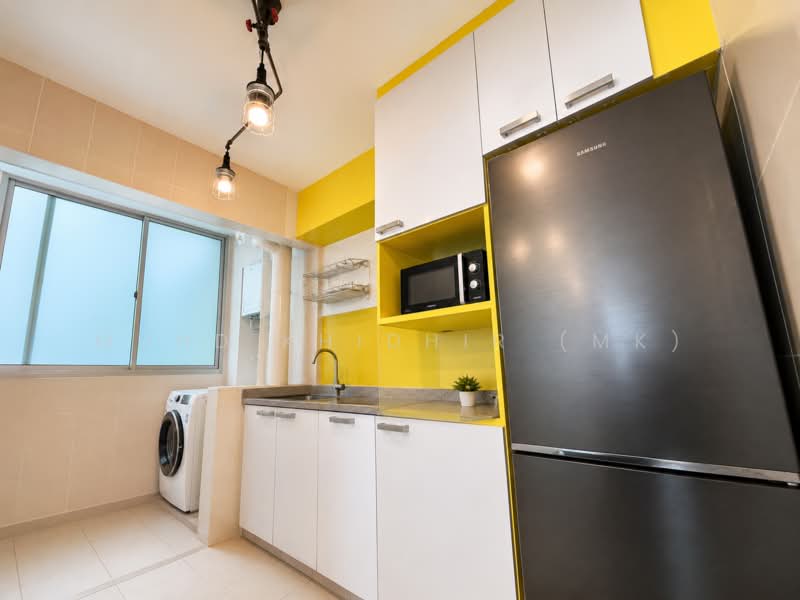 782C Woodlands Crescent, 782C Woodlands Crescent, 2 Bedrooms, 721 sqft, HDB Flat For Sale, by Muhd Khidhir (MK), 500225501 - Kitchen - PropertyGuru.com.sg