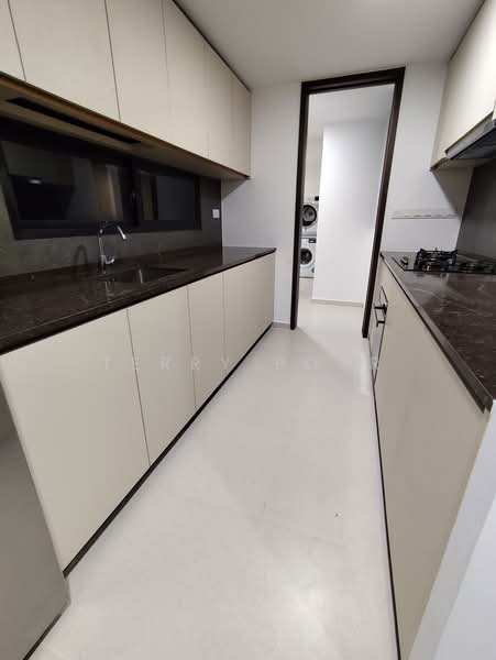 Kopar At Newton, 4 Makeway Avenue, 4 Bedrooms, 1,603 sqft, Condominium For Sale, by Terry Pour, 500225504 - Kitchen - PropertyGuru.com.sg