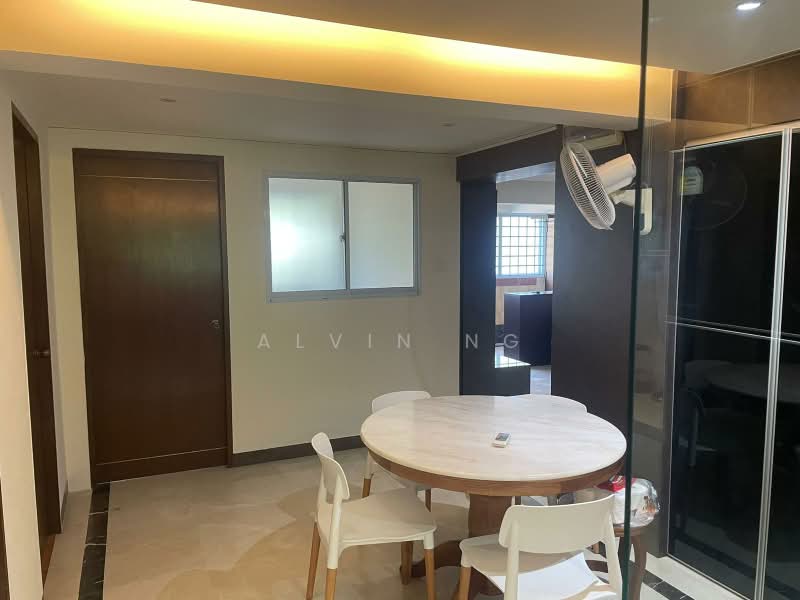 42 Telok Blangah Rise, 42 Telok Blangah Rise, 4 Bedrooms, 1,517 sqft, HDB Flat For Sale, by Alvin Ng, 500225524 - Dining Room - PropertyGuru.com.sg