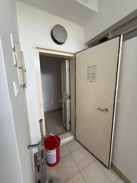 Lilydale, 560 Yishun Ave 6, 3 Bedrooms, 1,195 sqft, Executive Condominium For Rent, by Elva Elva Ouyang, 500225530 - Entrance - PropertyGuru.com.sg