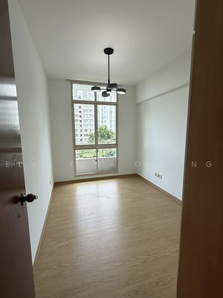 Lilydale, 560 Yishun Ave 6, 3 Bedrooms, 1,195 sqft, Executive Condominium For Rent, by Elva Elva Ouyang, 500225530 - Interior - PropertyGuru.com.sg