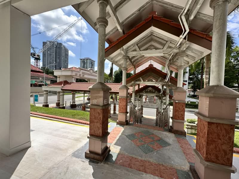 513 Ang Mo Kio Avenue 8, 513 Ang Mo Kio Avenue 8, Room Rental, 130 sqft, HDB Flat For Rent, by Karen Tan, 500225532 - Exterior - PropertyGuru.com.sg