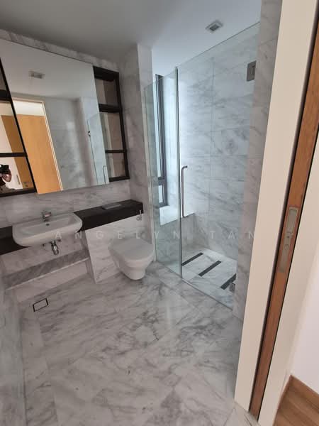 Seascape @ Sentosa Cove, 55 Cove Way, Harbourfront / Telok Blangah, 4 Bedrooms, 4,241 sqft, Condominium For Sale, by Angelyn Tan, 500225536 - Bathroom - PropertyGuru.com.sg