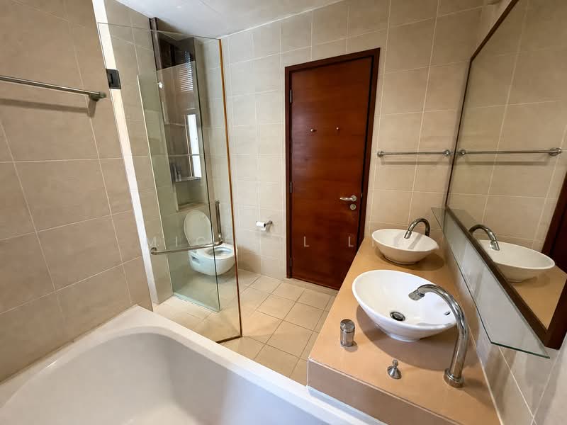 38 Draycott Drive, 38 Draycott Drive, 3 Bedrooms, 1,442 sqft, Apartment For Sale, by Michael Lim, 500225538 - Master Bathroom - PropertyGuru.com.sg