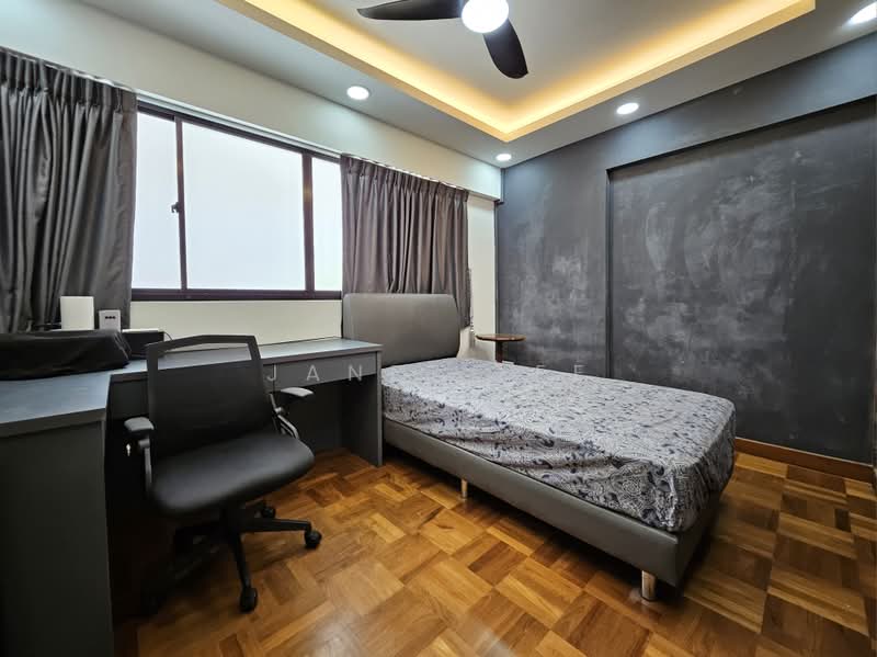 712 Hougang Avenue 2, 712 Hougang Avenue 2, 3 Bedrooms, 1,593 sqft, HDB Flat For Sale, by Janet Lee, 500225539 - Bedroom - PropertyGuru.com.sg