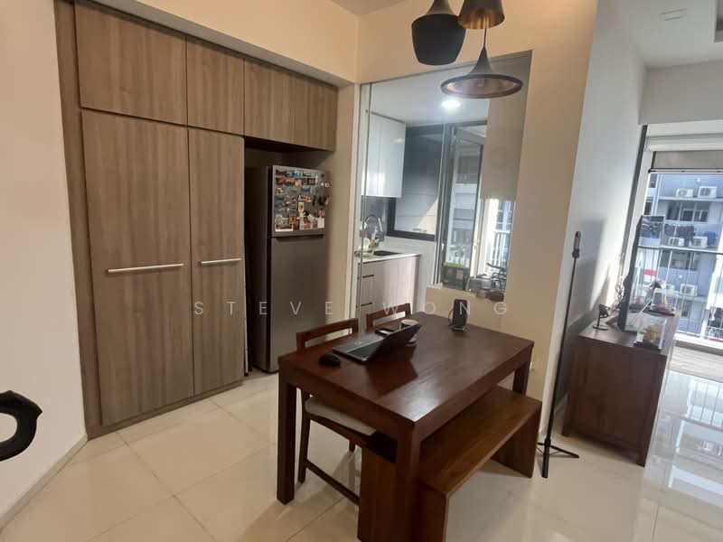 Riverbank at Fernvale, 17 Fernvale Close, 3 Bedrooms, 1,012 sqft, Condominium For Sale, by Steve Wong, 500225543 - Kitchen - PropertyGuru.com.sg