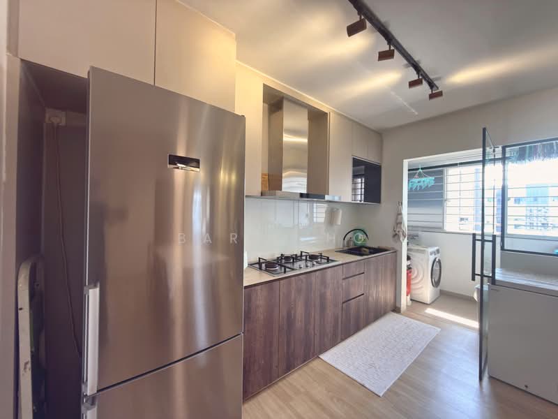 875B Tampines Street 86, 875B Tampines Street 86, 4 Bedrooms, 1,292 sqft, HDB Flat For Sale, by Barry Ho, 500225549 - Kitchen - PropertyGuru.com.sg