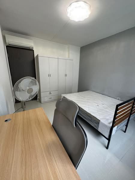 234 Tampines Street 21, 234 Tampines Street 21, 1 Bedroom, , HDB Flat For Rent, by James Jose Boo, 500225556 - PropertyGuru.com.sg