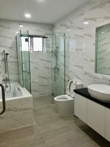 The Compass At Chancery, 6U Chancery Hill Road, 3 Bedrooms, 2,405 sqft, Cluster House For Rent, by Edward Hoi, 500225576 - Bathroom - PropertyGuru.com.sg