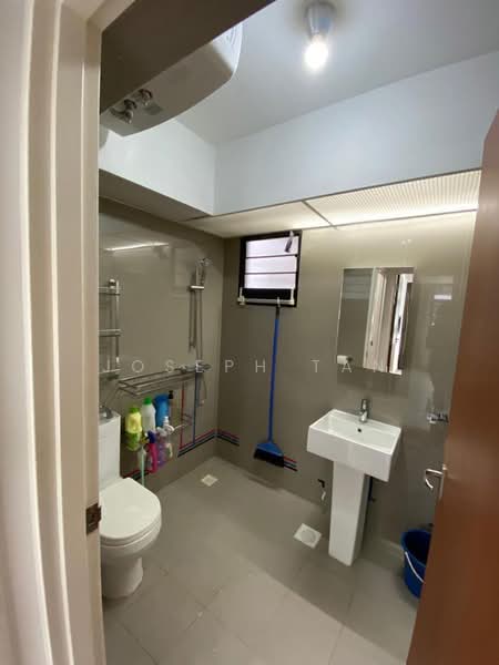 606C Tampines Street 61, 606C Tampines Street 61, 2 Bedrooms, 731 sqft, HDB Flat For Rent, by Joseph Tan, 500225582 - Bathroom - PropertyGuru.com.sg