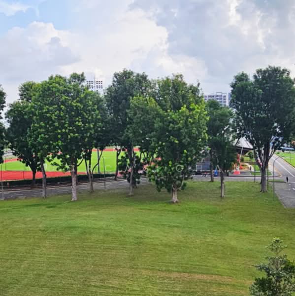 826 Yishun Street 81, 826 Yishun Street 81, 3 Bedrooms, 1,570 sqft, HDB Flat For Sale, by Dorcas Chan, 500225586 - Exterior - PropertyGuru.com.sg
