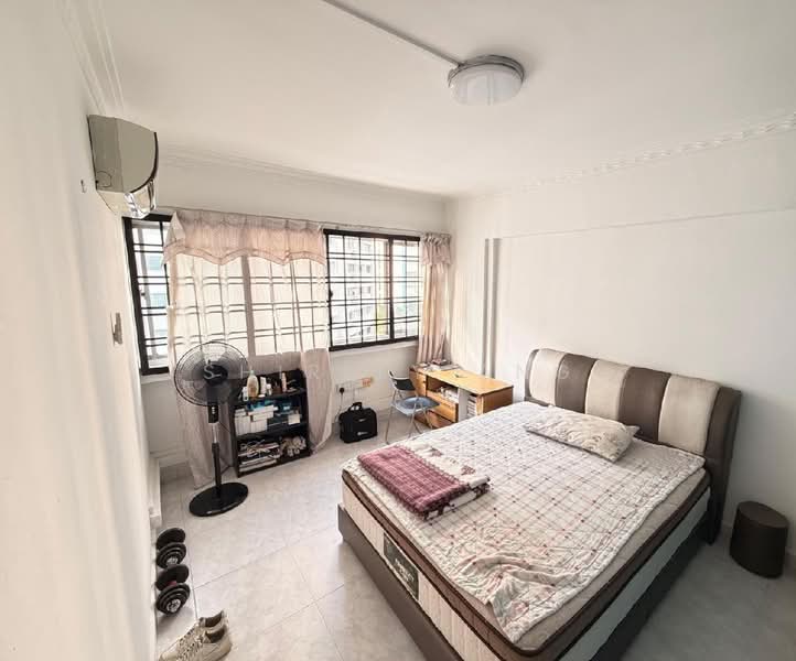 115 Bukit Batok West Avenue 6, 115 Bukit Batok West Avenue 6, 1 Bedroom, , HDB Flat For Rent, by Shirley Ang, 500225587 - PropertyGuru.com.sg