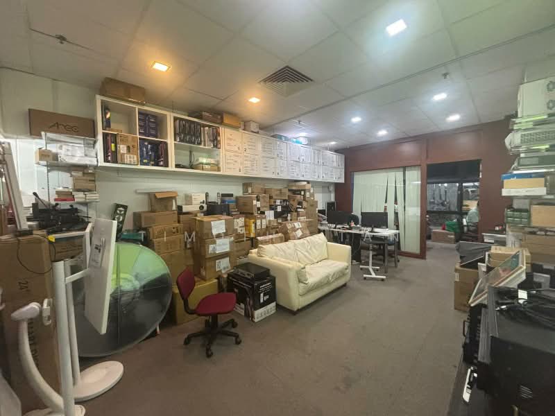 Sim Lim Square, 1 Rochor Canal Road, 409 sqft, Other Retail For Rent, by Timothy Tan, 500225589 - Interior - CommercialGuru.com.sg