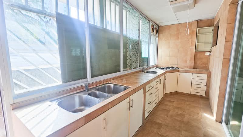 Beauty Garden, Punggol Road, 4 Bedrooms, 2,500 sqft, Terraced House For Sale, by Elvina Lee, 500225605 - Kitchen - PropertyGuru.com.sg