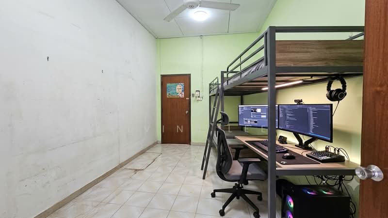 Beauty Garden, Punggol Road, 4 Bedrooms, 2,500 sqft, Terraced House For Sale, by Elvina Lee, 500225605 - Bedroom Three - PropertyGuru.com.sg