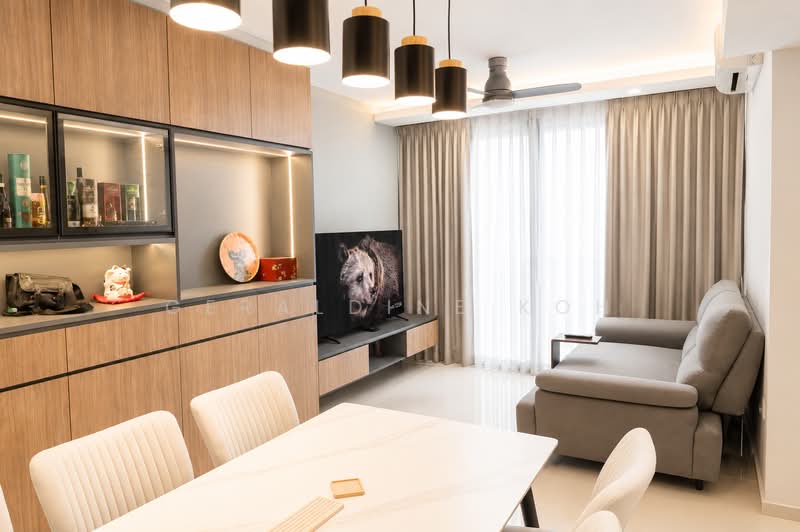 Westwood Residences EC, 180 Westwood Avenue, 3 Bedrooms, 1,033 sqft, Condominium For Sale, by Geraldine Koh, 500225608 - Living Room - PropertyGuru.com.sg