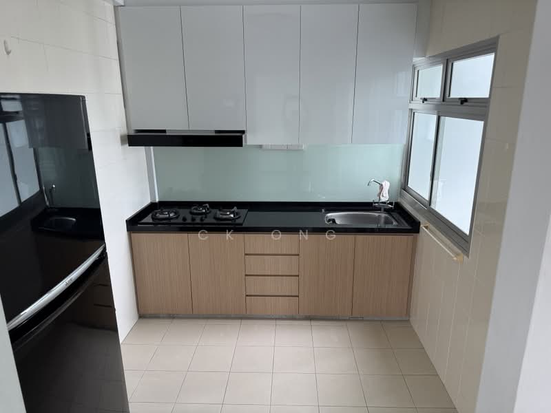 273A Compassvale Link, 273A Compassvale Link, 3 Bedrooms, 968 sqft, HDB Flat For Rent, by CK Ong, 500225609 - Kitchen - PropertyGuru.com.sg