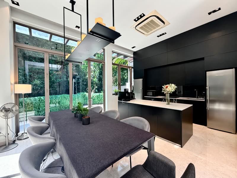 The Chancery Residence, 33E Chancery Lane, 4 Bedrooms, 3,638 sqft, Cluster House For Sale, by Margaret Tan, 500225613 - Kitchen - PropertyGuru.com.sg
