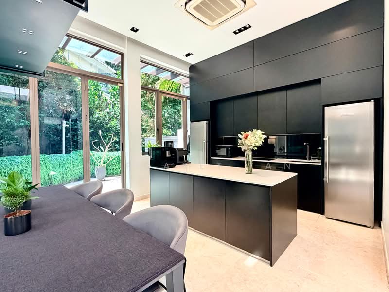 The Chancery Residence, 33E Chancery Lane, 4 Bedrooms, 3,638 sqft, Cluster House For Sale, by Margaret Tan, 500225613 - Kitchen - PropertyGuru.com.sg