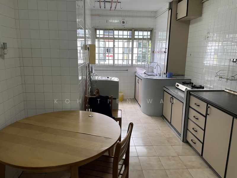 104 Gangsa Road, 104 Gangsa Road, 2 Bedrooms, 785 sqft, HDB Flat For Rent, by Koh Tien Wah, 500225615 - Kitchen - PropertyGuru.com.sg