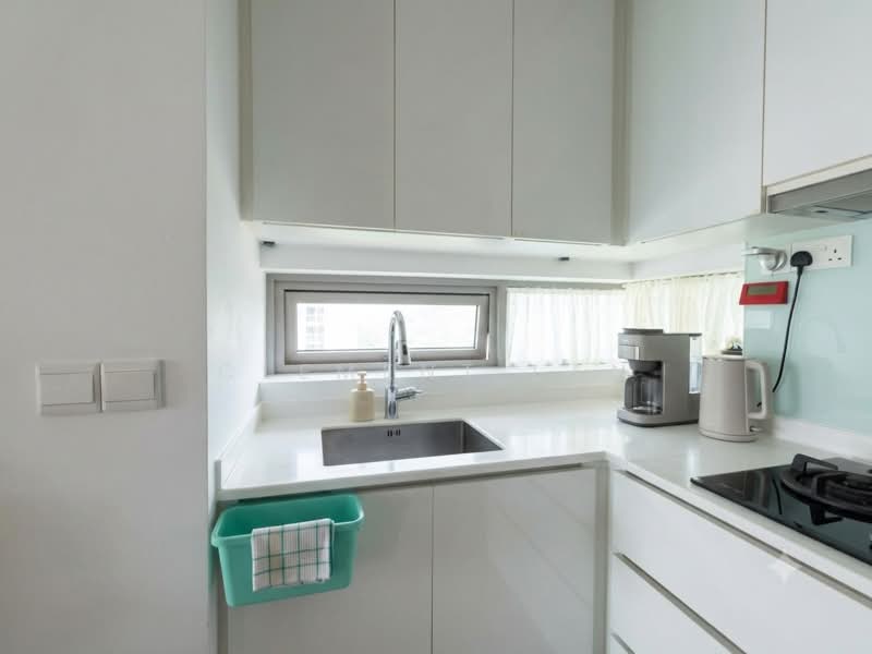 Kingsford Hillview Peak, 105 Hillview Rise, 2 Bedrooms, 829 sqft, Condominium For Sale, by Clement Lan, 500225623 - Kitchen - PropertyGuru.com.sg